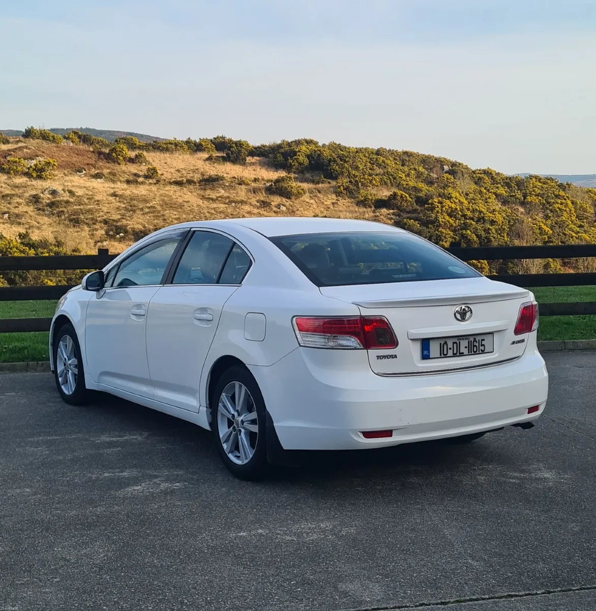 2010 Toyota Avensis D4D - Image 3