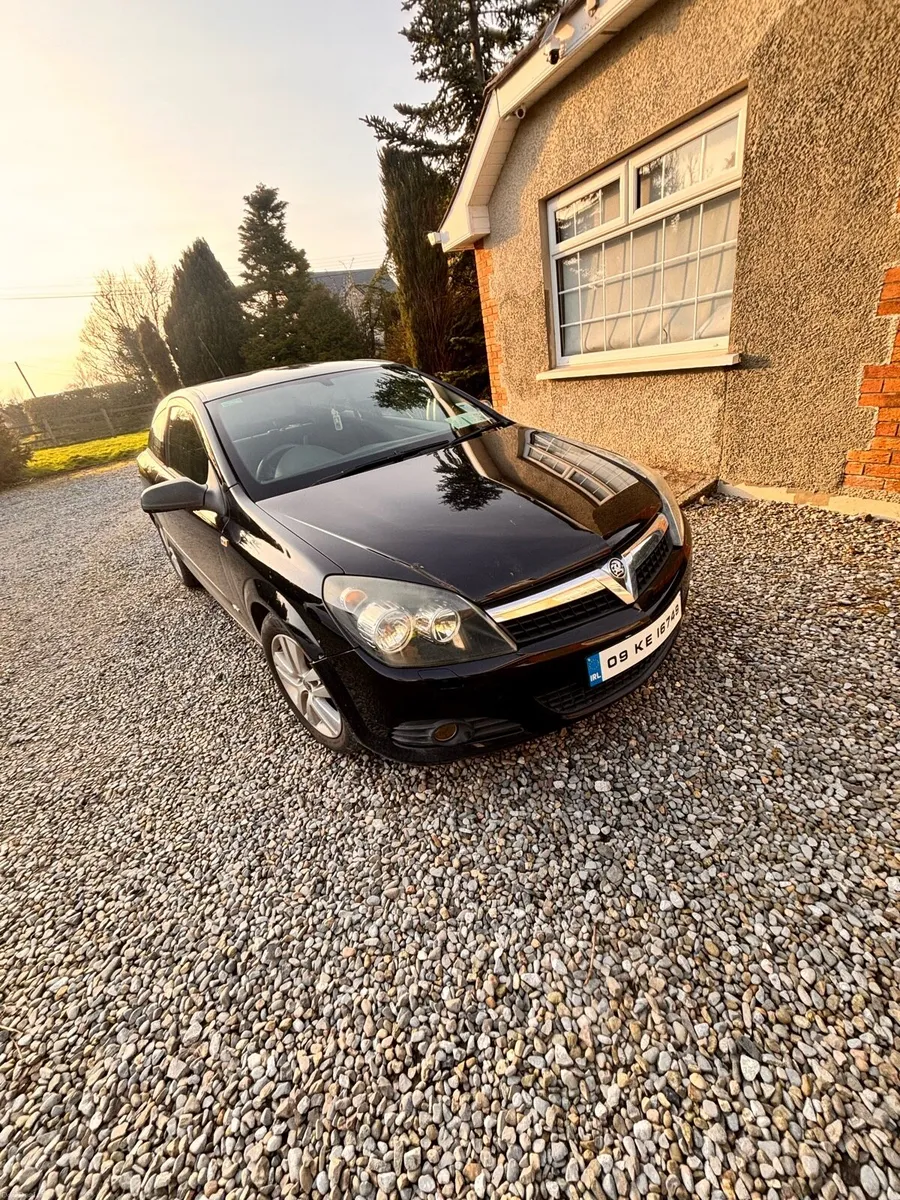 2009 VAUXHALL ASTRA *MISFIRING* - Image 1