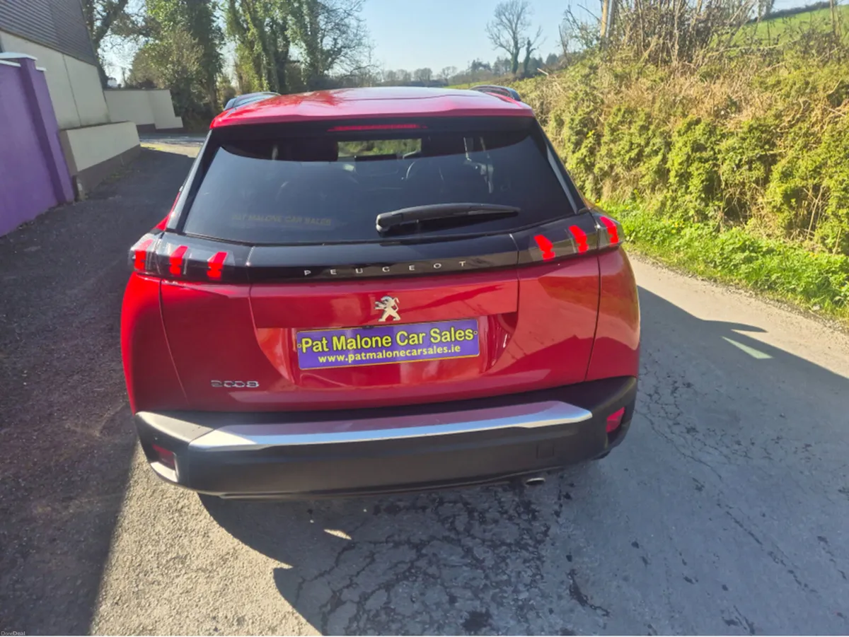 Peugeot 2008 ALLURE PREMIUM + B-H BLUEHDI PLUS S/S - Image 4