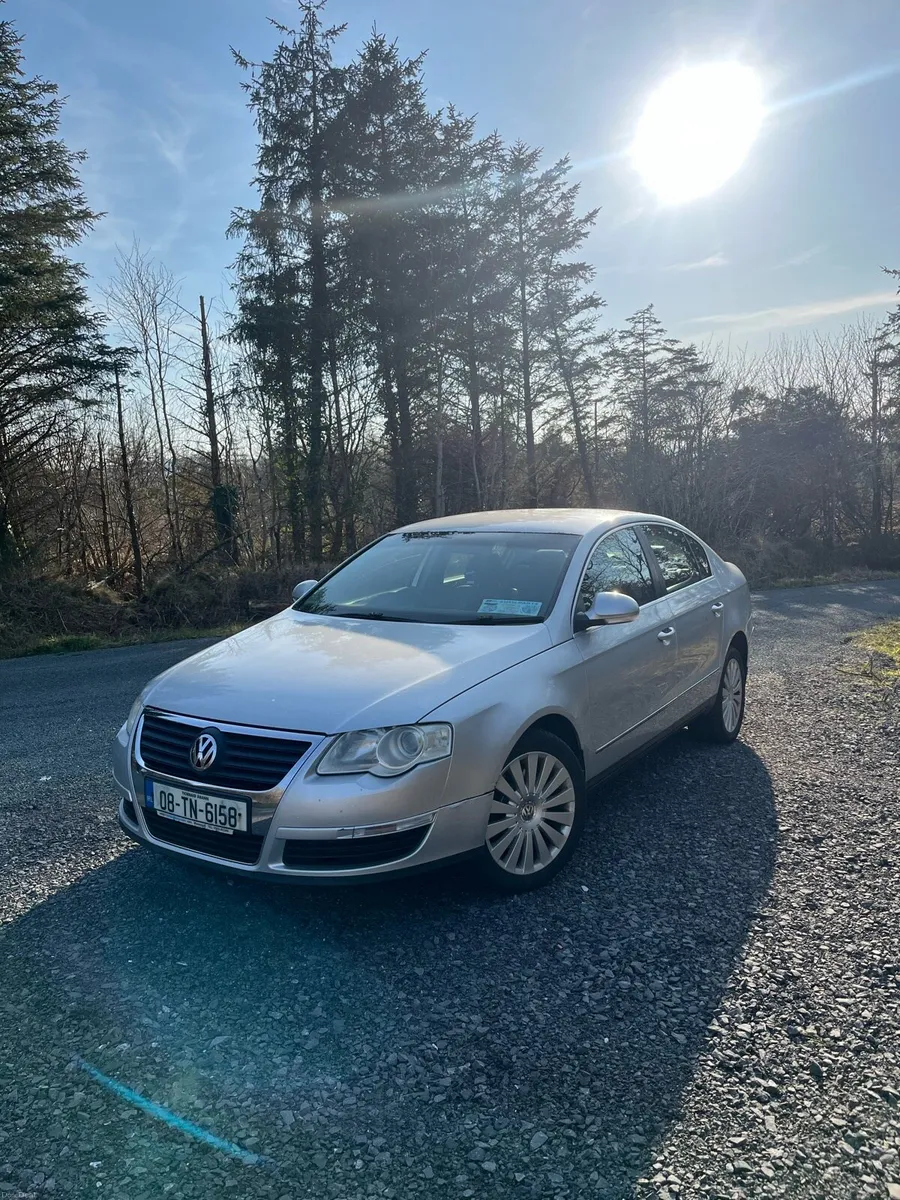 Volkswagen Passat 1.9L 2008 - Image 3