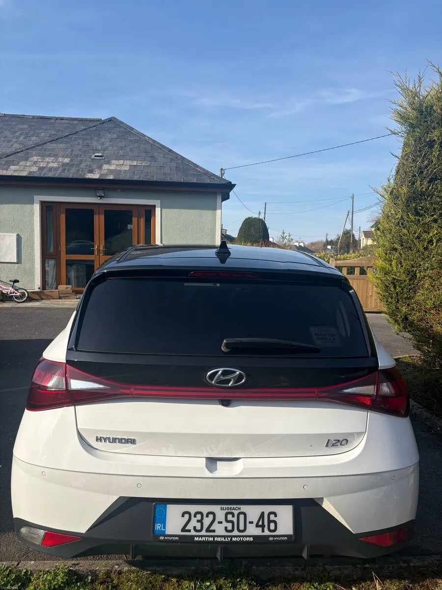 Hyundai i20 deluxe - Image 4