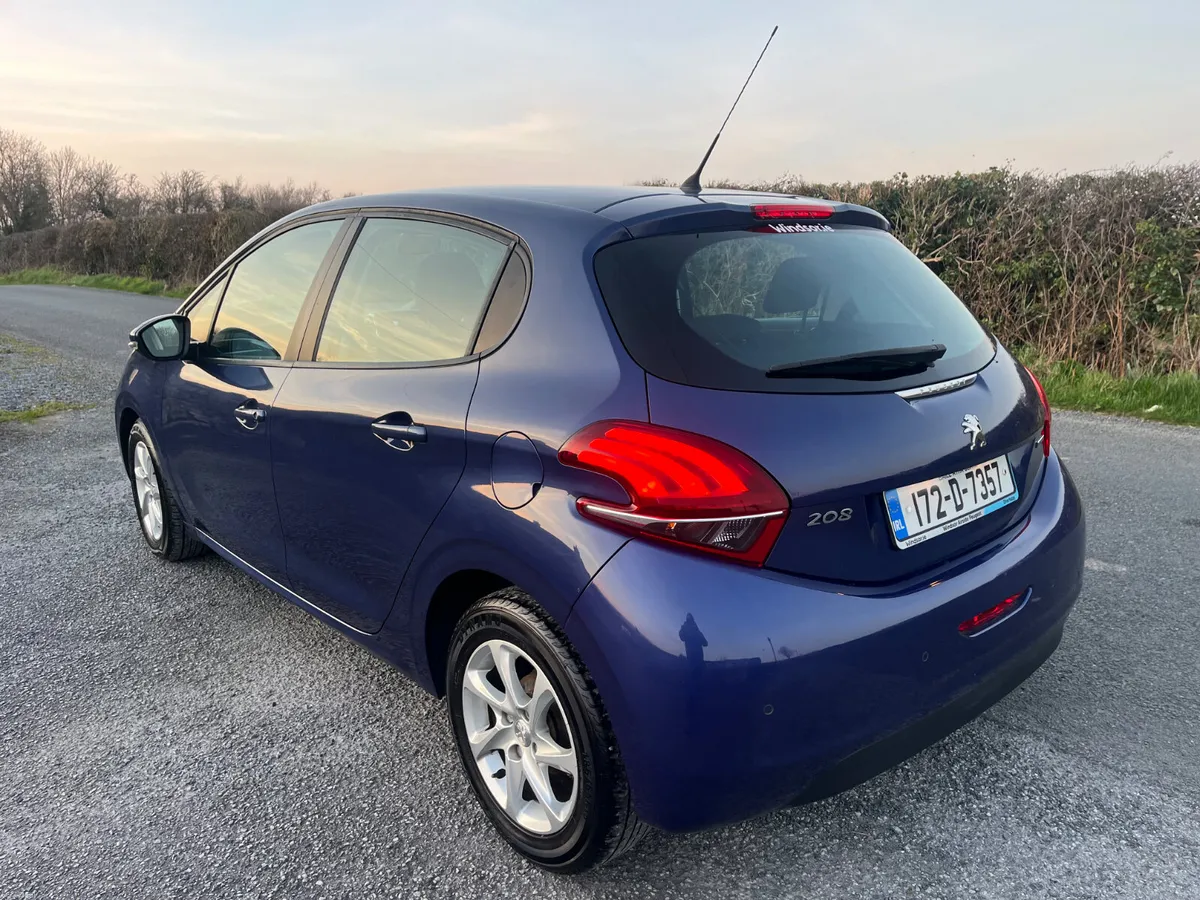 Peugeot 208 2017 1.2 low KLM’s - Image 4