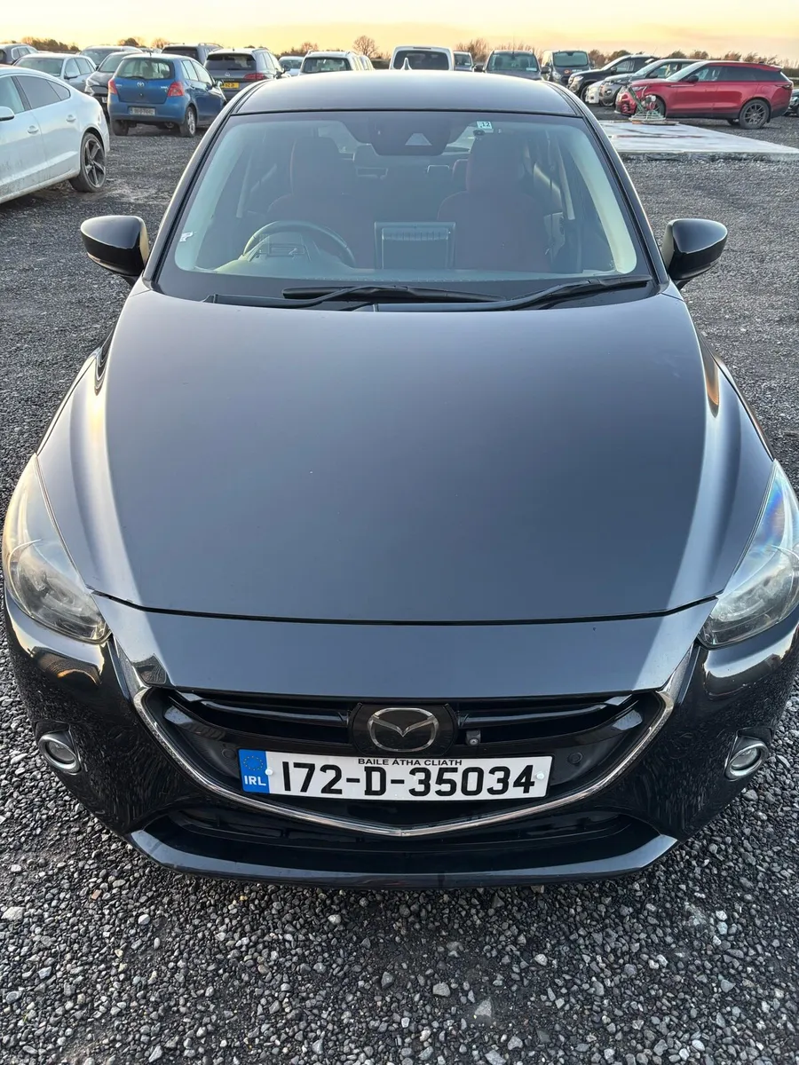 Mazda Demio 1.3 Automatic 2017 - Image 2