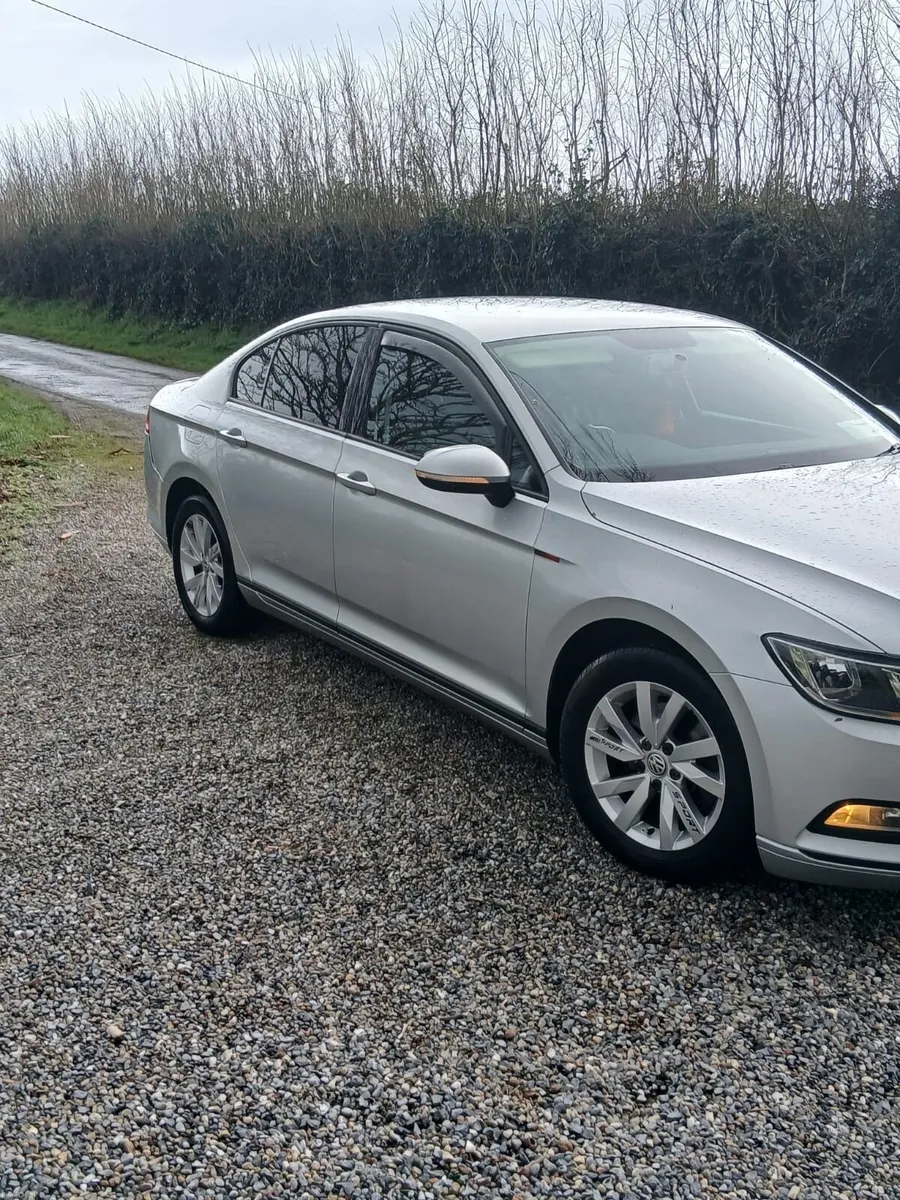 Volkswagen Passat 182 - Image 3