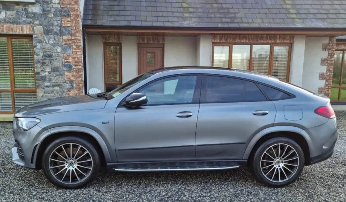 Mercedes-Benz GLE 2022 - Image 1