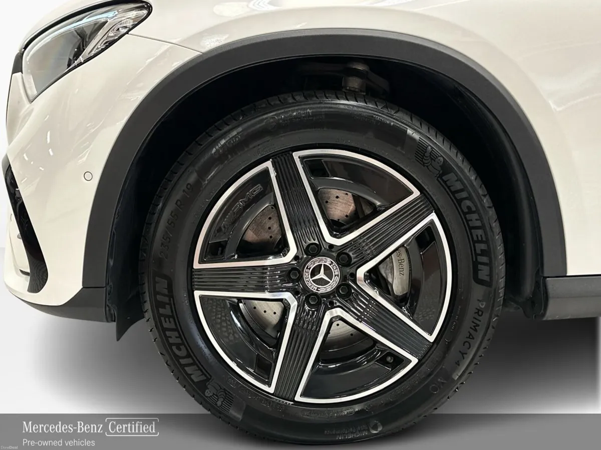 Mercedes-Benz GLC GLC220 D 4Matic AMG Line + - Image 5