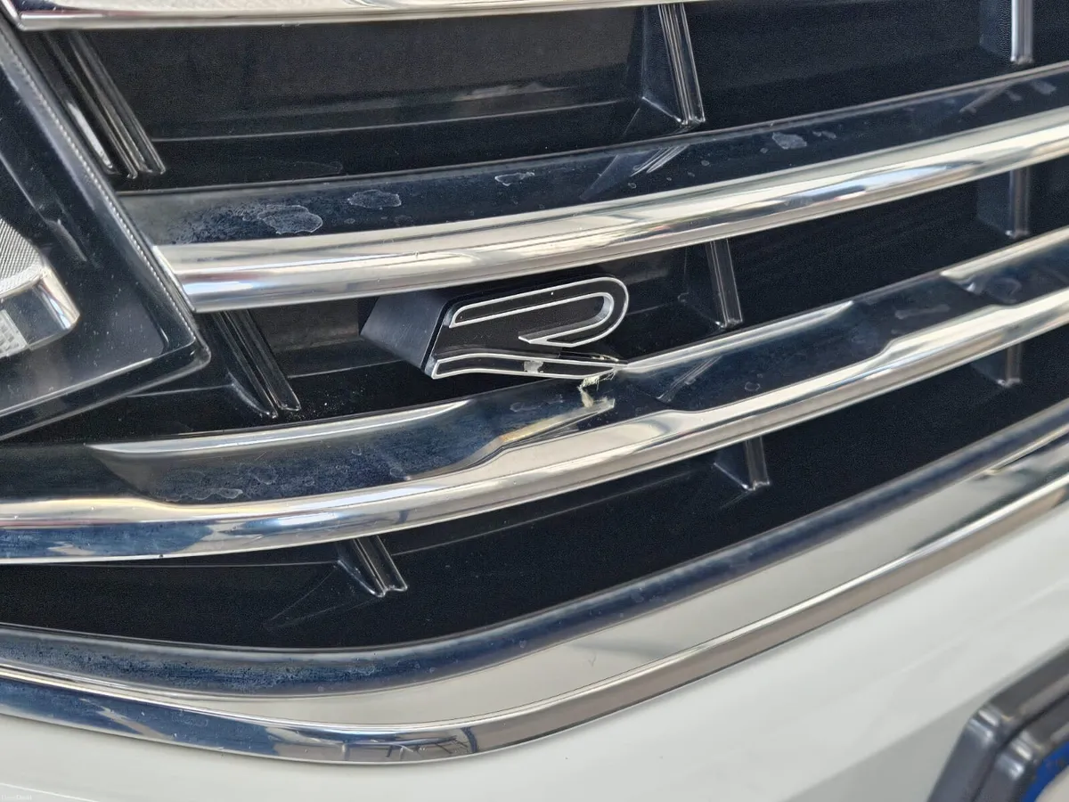 231 VOLKSWAGEN TIGUAN R-LINE - Image 4