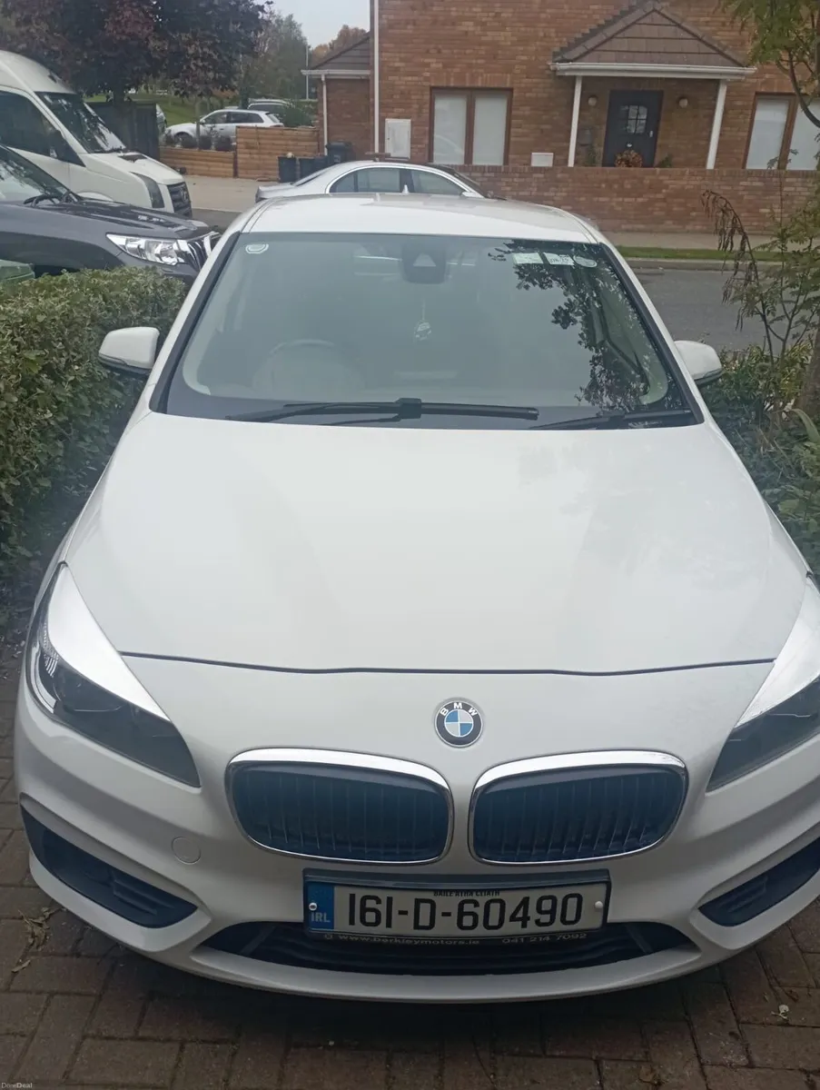 Bmw 218d - Image 1