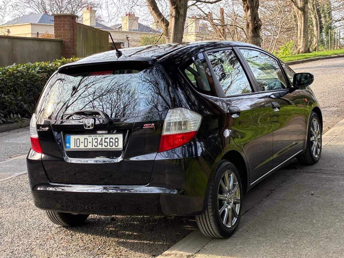 Honda Jazz 2010 - Image 3