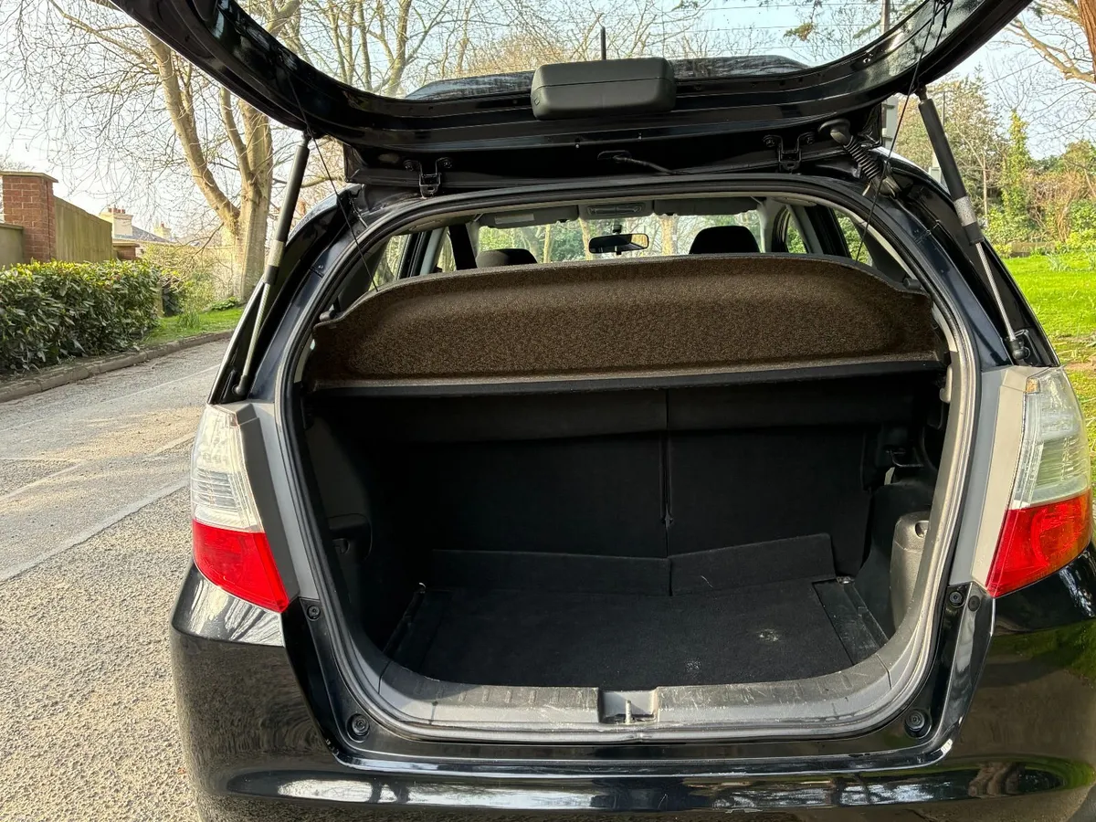 Honda Jazz 2010 - Image 4