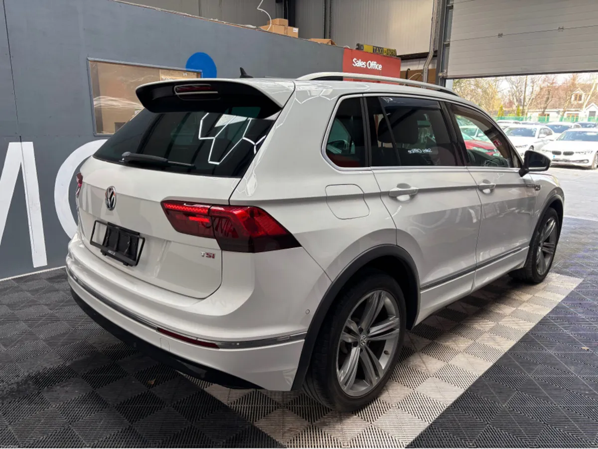 Volkswagen Tiguan R-line - 57k kms - Heated seats - Image 2