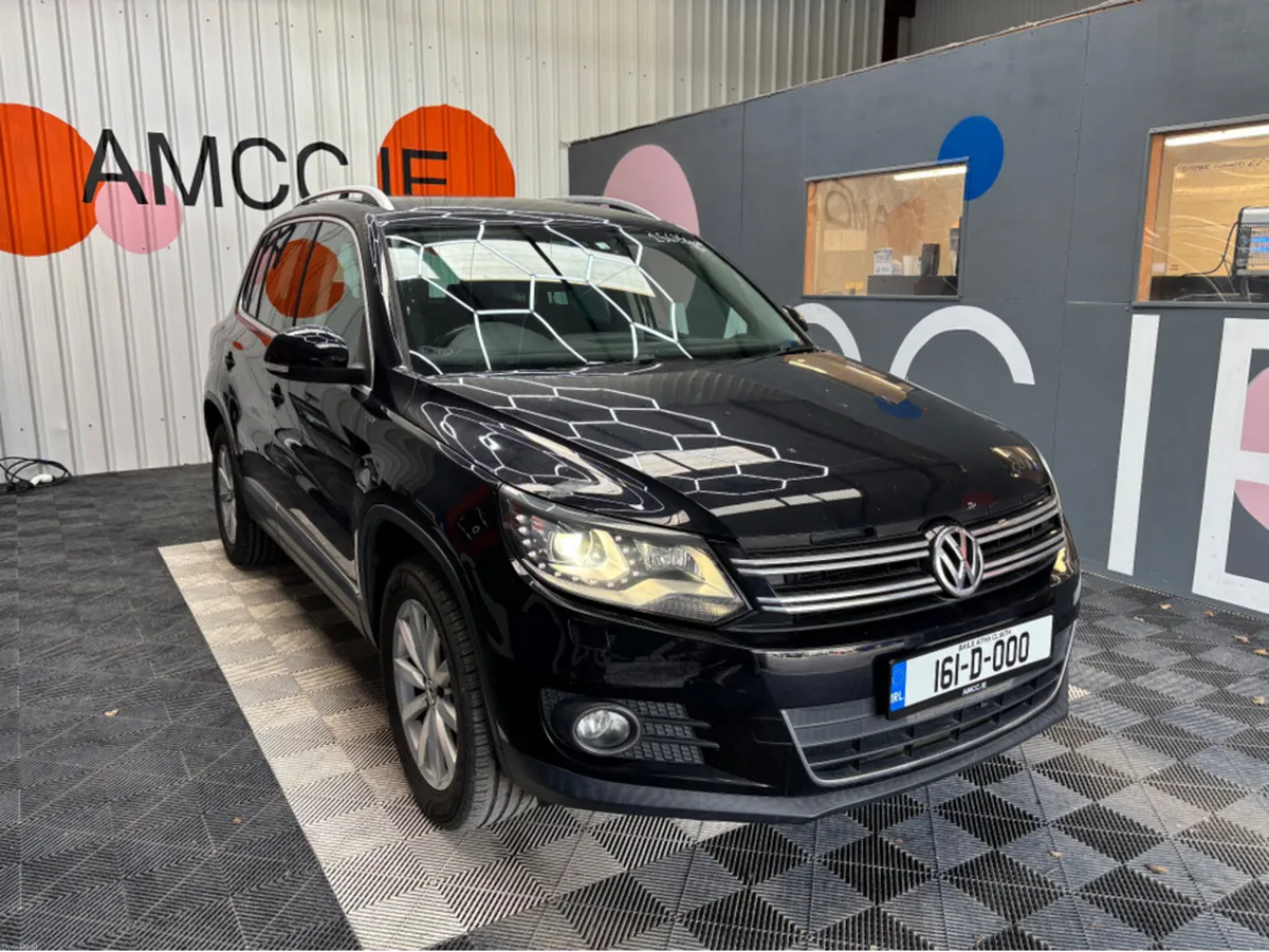 Volkswagen Tiguan Automatic - 47k kms - Reverse Ca - Image 1