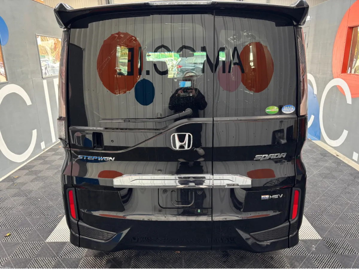 Honda Stepwagon €25950! 2021 Honda Stepwagon Hybri - Image 5