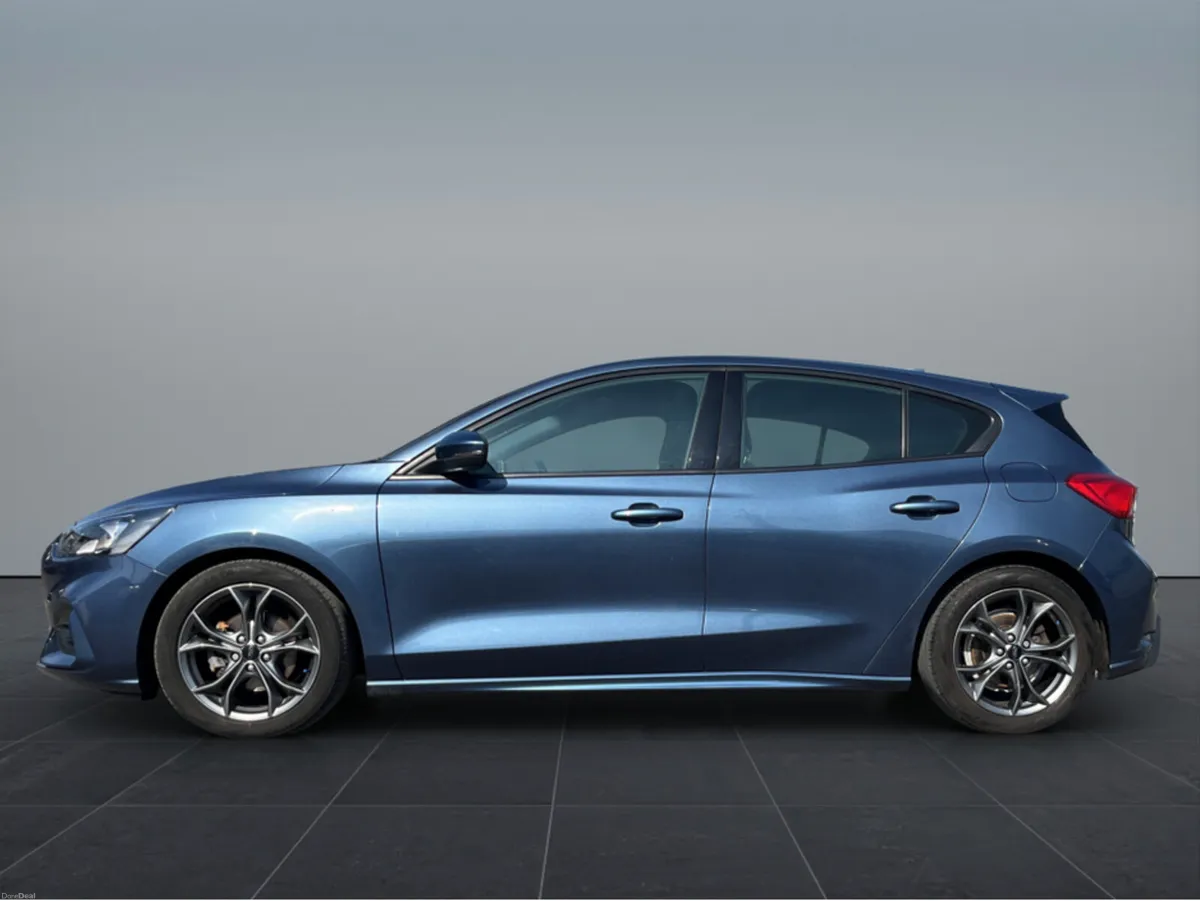 Ford Focus ST-LINE TDCI - Image 6