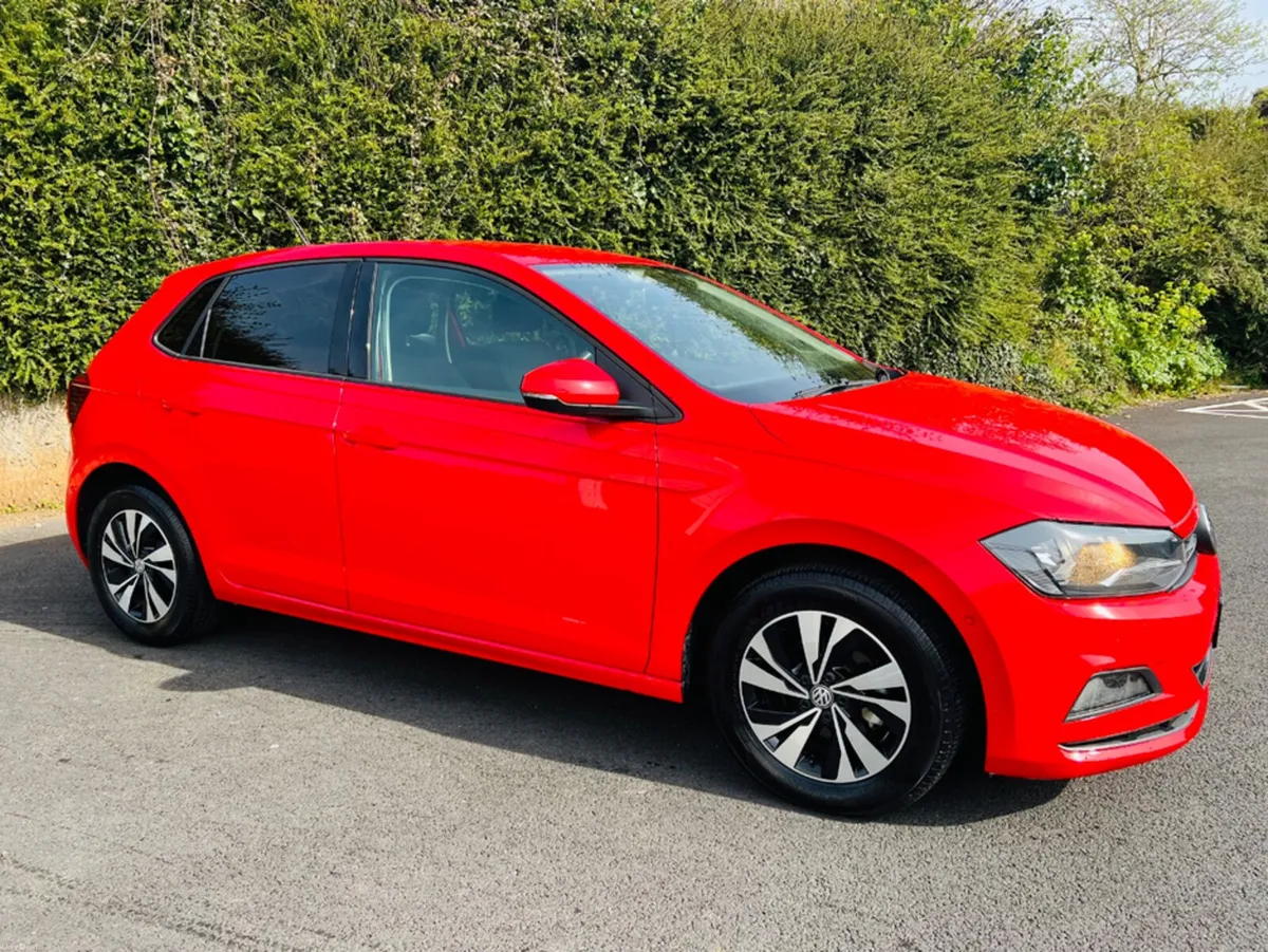 Volkswagen Polo 1.0 AUTOMATIC - Image 3