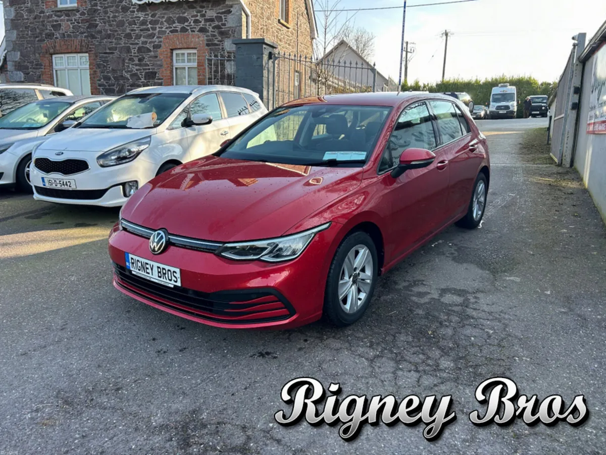 Volkswagen Golf LIFE TSI - Image 3