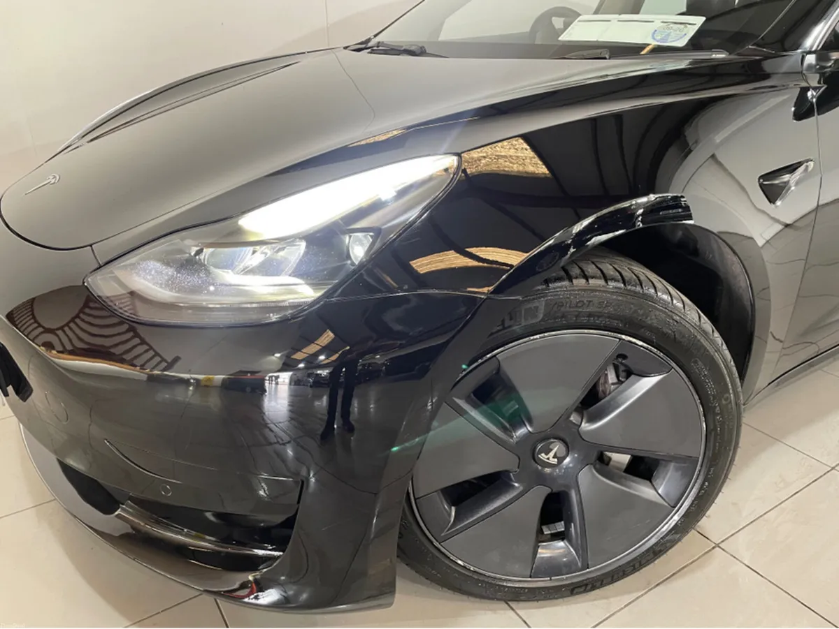 Tesla Model 3 CLOSED GOOD FRIDAY AND EASTER SATURD - Image 4