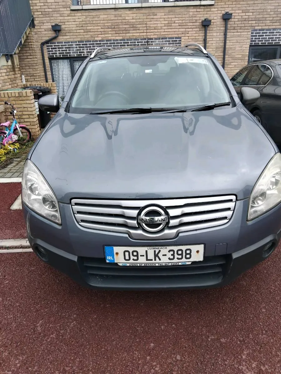 Nissan qashqai +2 - Image 1