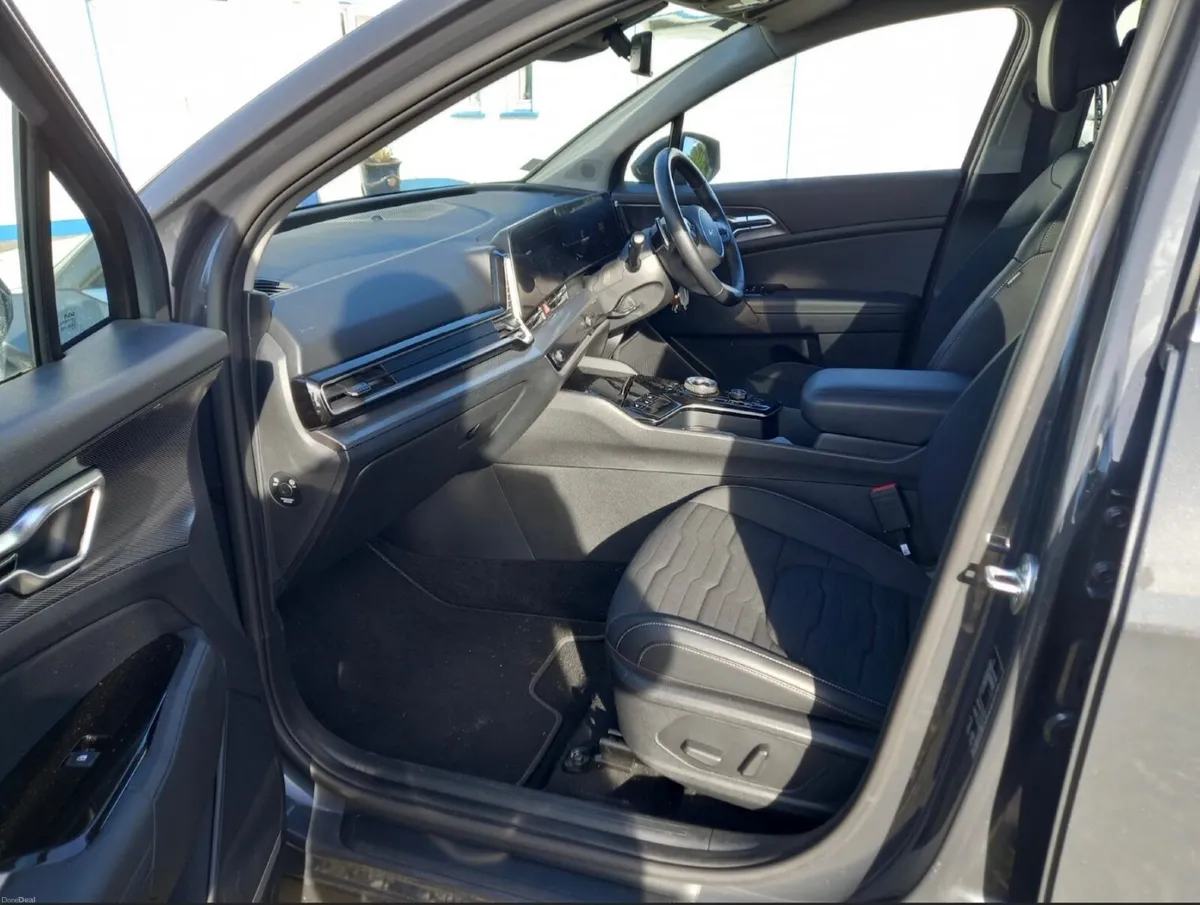Kia Sportage 2022 (Diesel) - Image 6