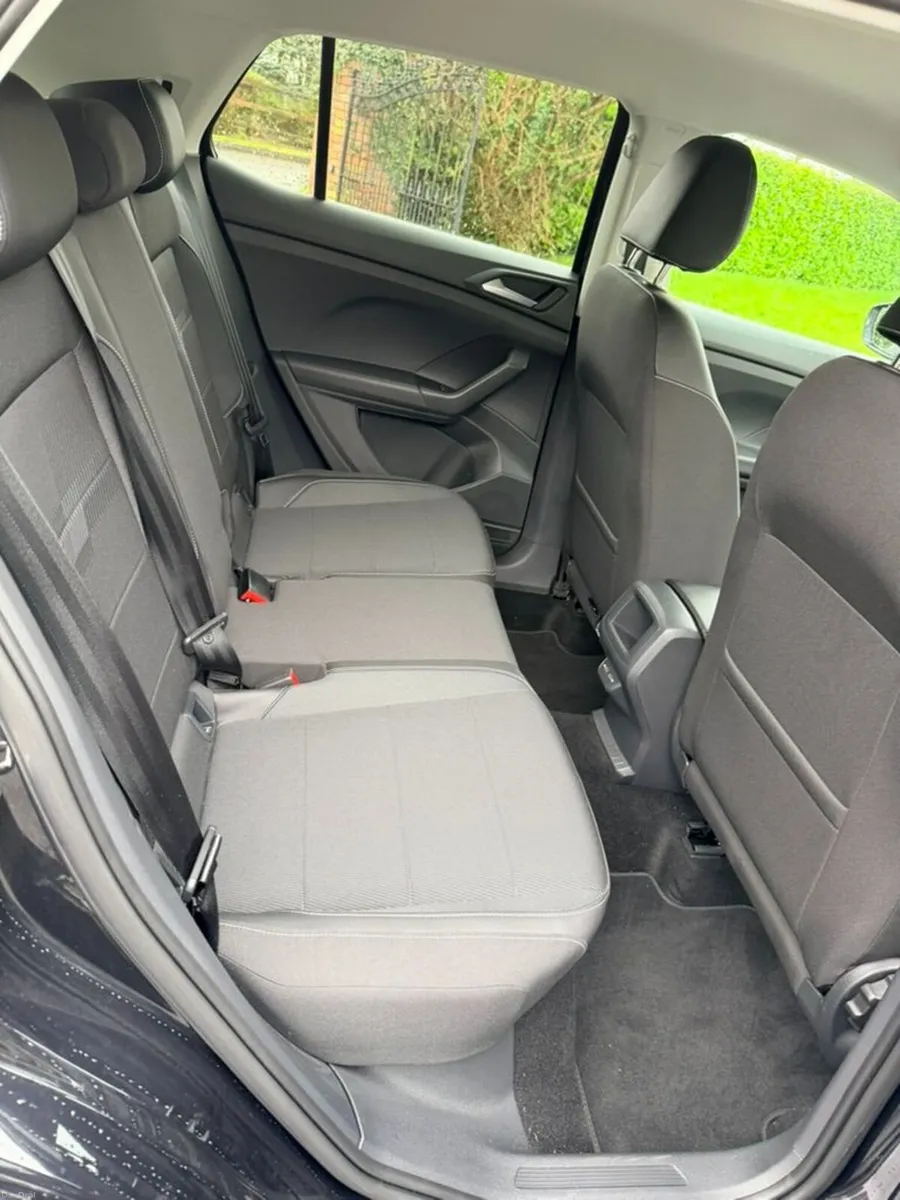Volkswagen T-Cross 2024 - Image 4