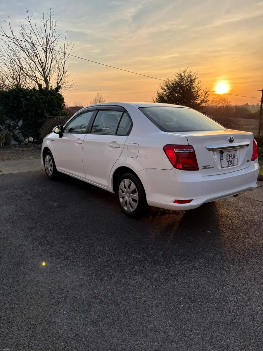 Toyota Corolla 2015 - Image 1