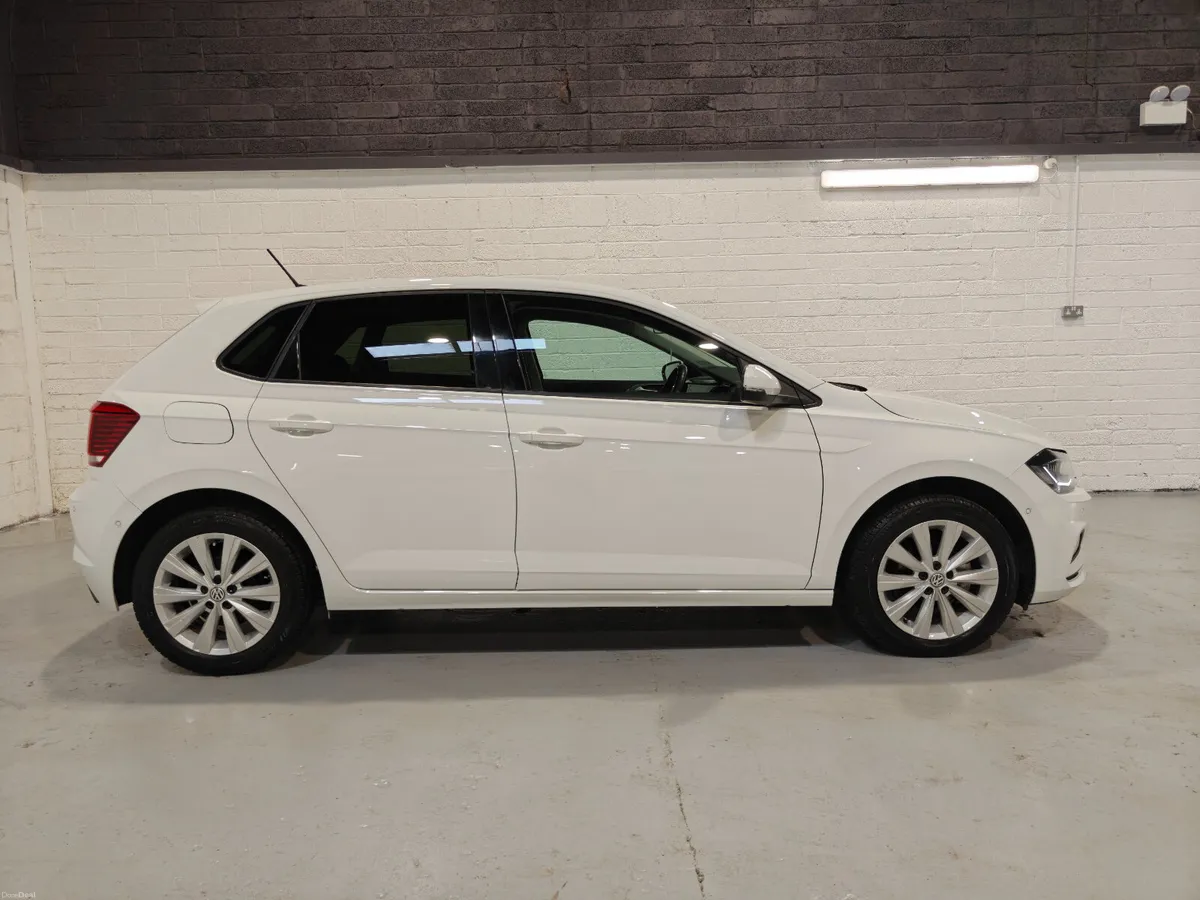 2018 VOLKSWAGEN POLO 1.0L AUTOMATIC - Image 4