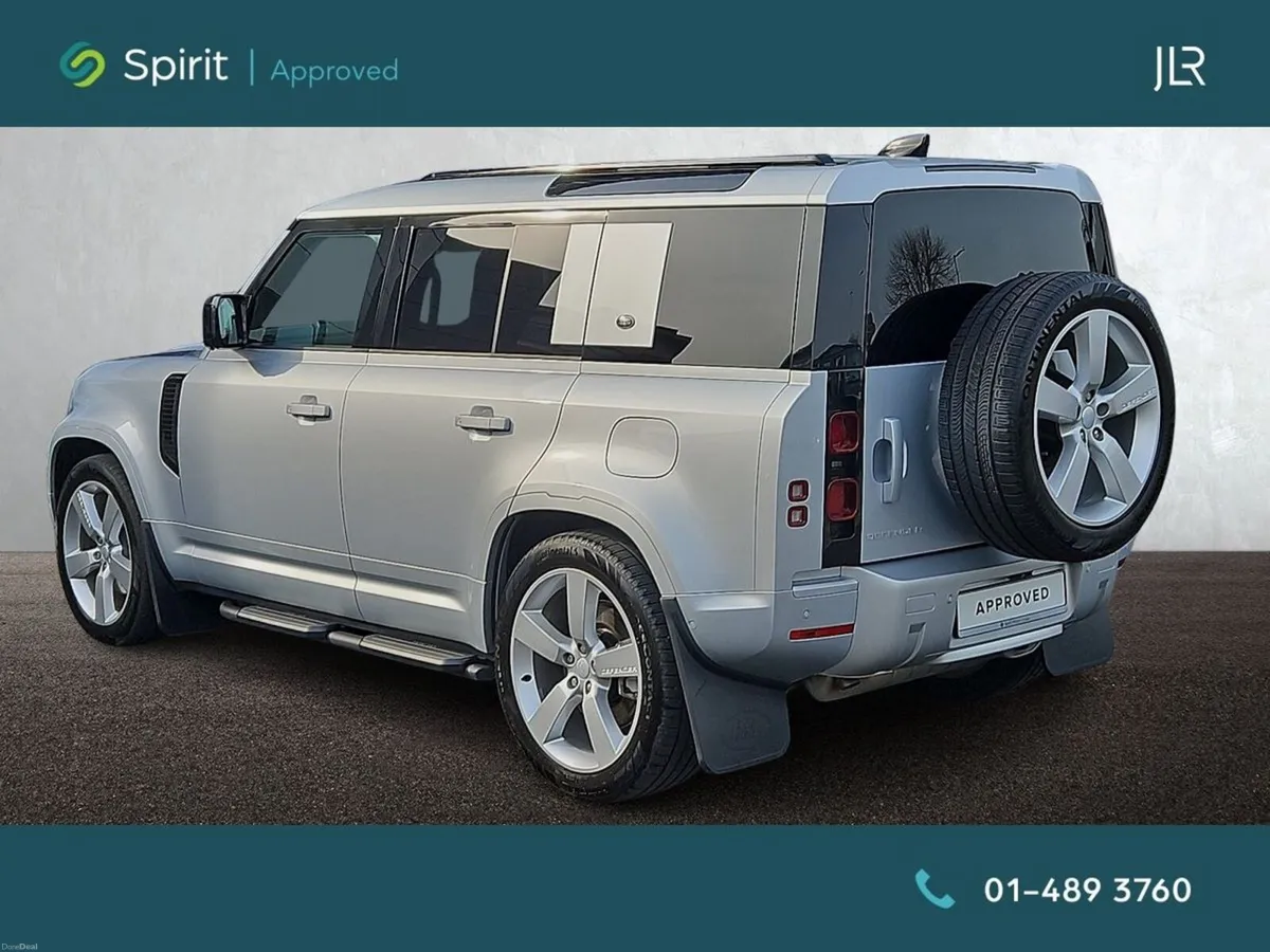 Land Rover Defender 2.0 PHEV XS Editon - Image 3
