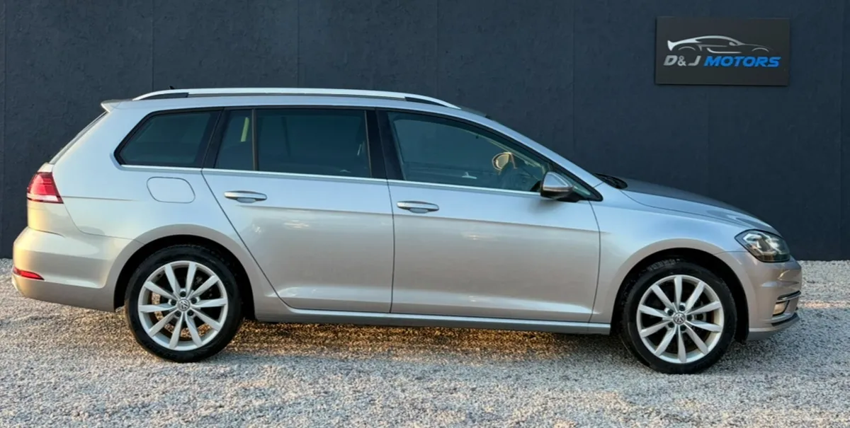 Volkswagen Golf Estate Mk7.5 Automatic 2018 - Image 2
