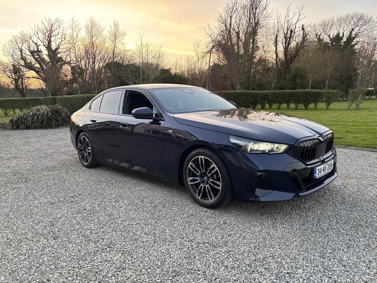 BMW 5-Series 2024 - Image 2