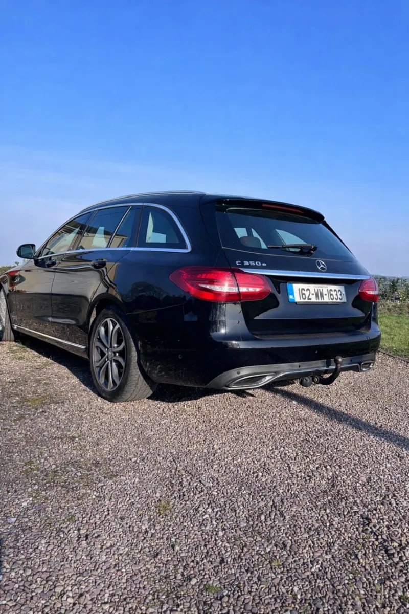 MERCEDES C350 E HYBRID - Image 4