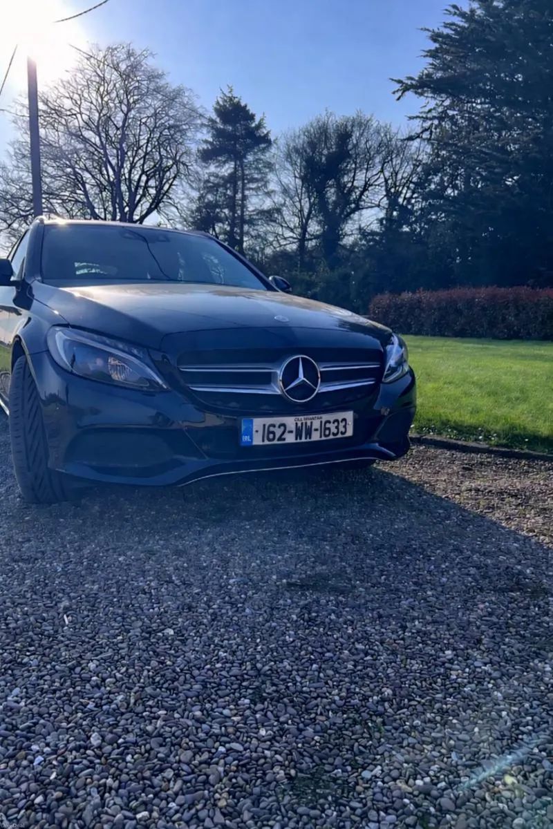MERCEDES C350 E HYBRID - Image 2