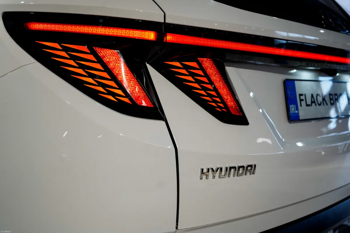 2023 Hyundai Tucson 2WD Executive Plus Diesel - Image 6
