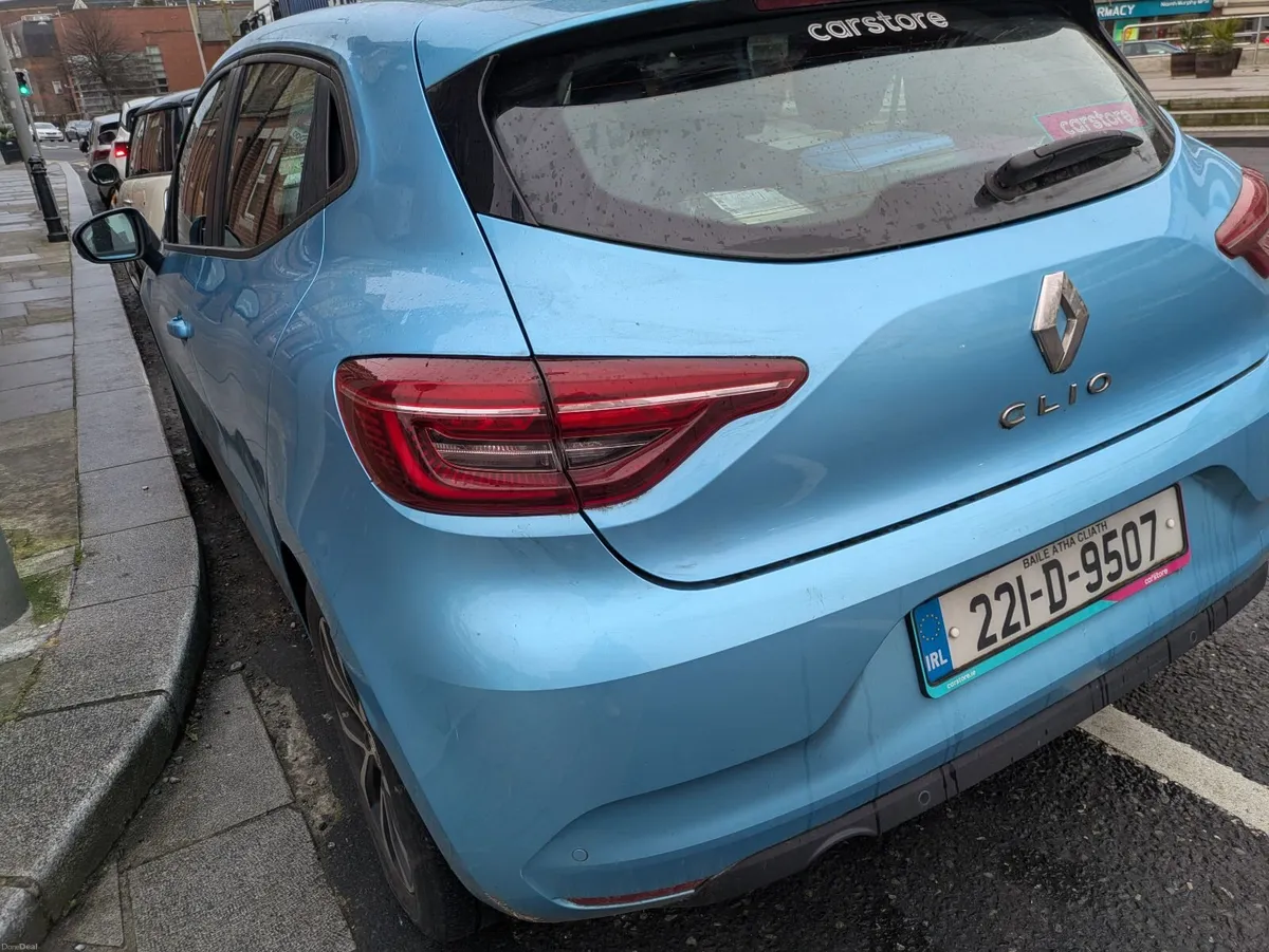 Renault Clio 2022 - Image 4