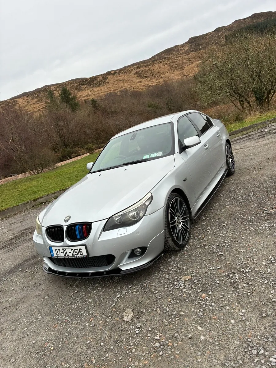 BMW 5-Series 2007 - Image 1
