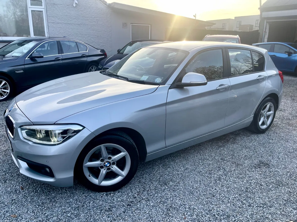 19 BMW 1-Series - Image 2