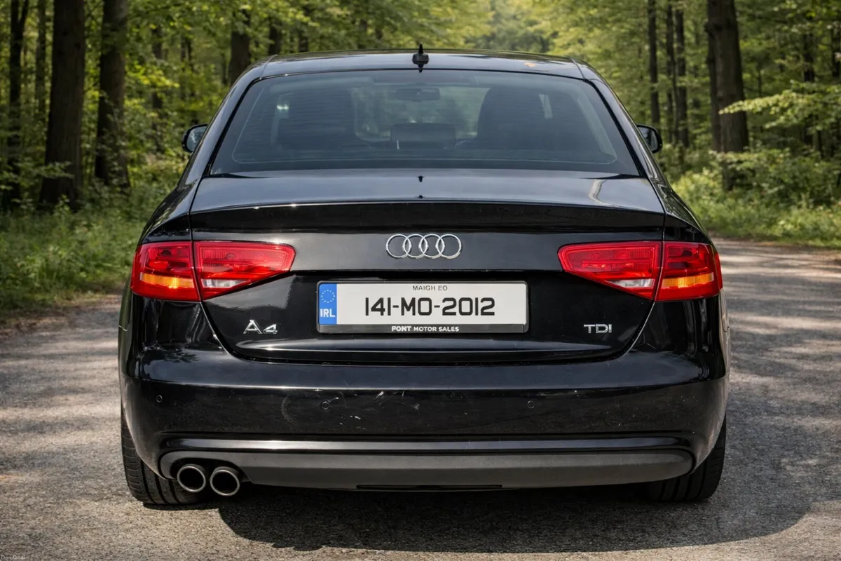 141 AUDI A4 2.0TDI SE TECKNIK ULTRA - Image 5