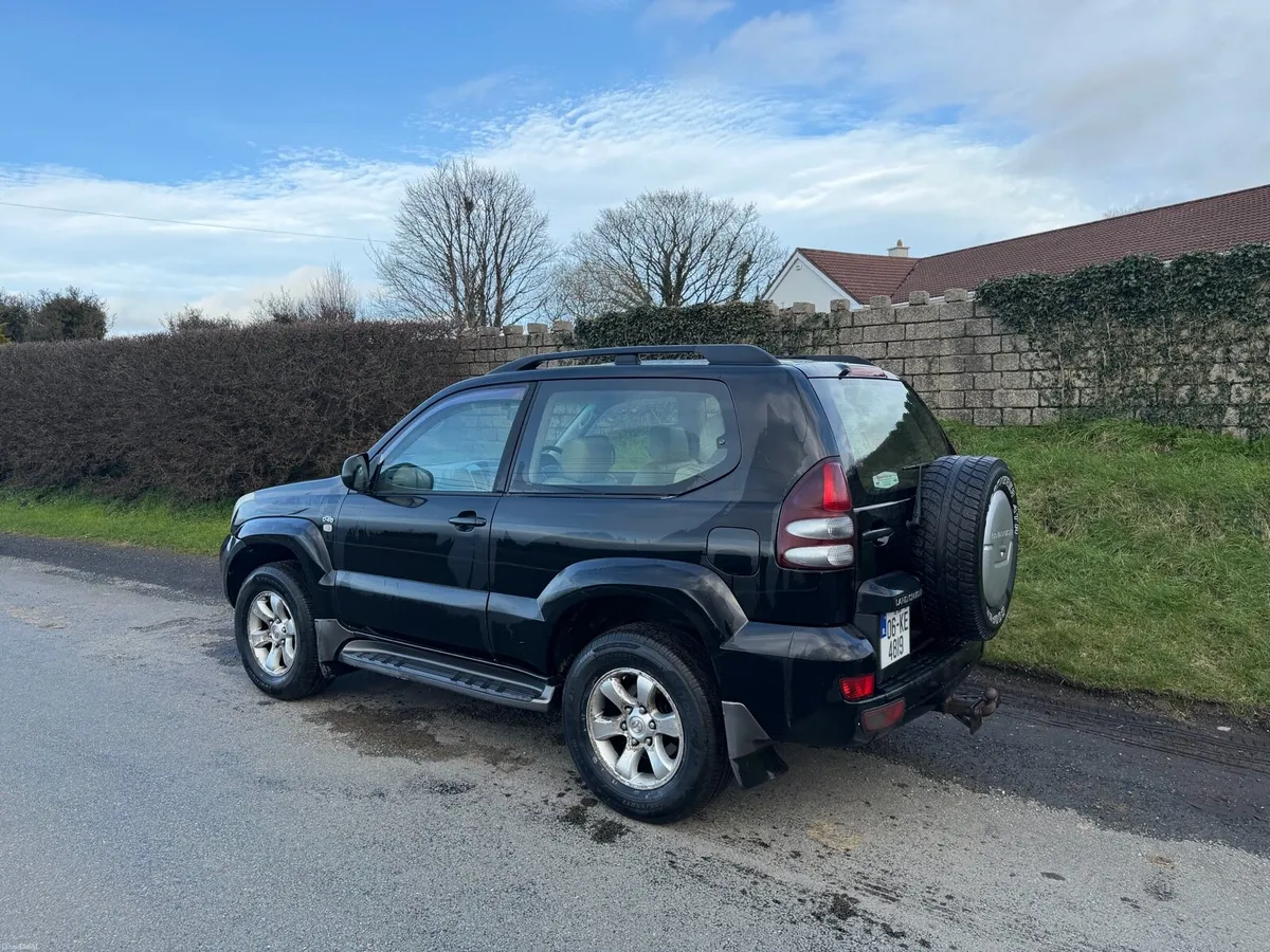 Toyota Landcruiser - Image 2