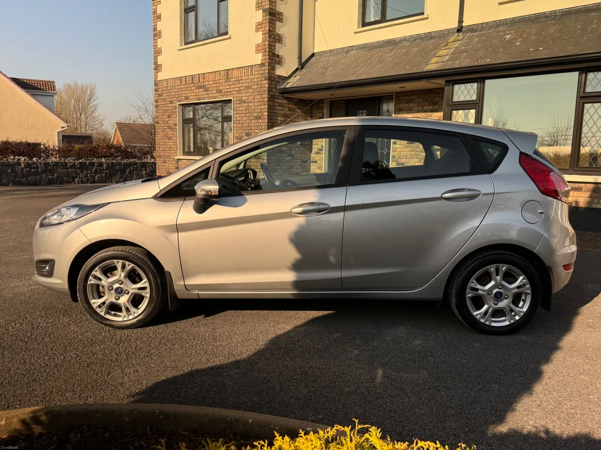 Immaculate Low Kms 171 Ford Fiesta *67000kms* - Image 4