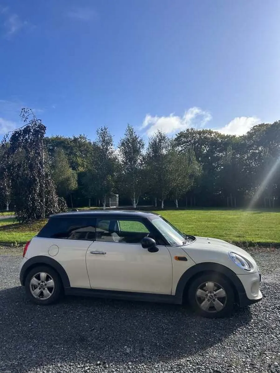 2016 MINI Cooper - Image 2