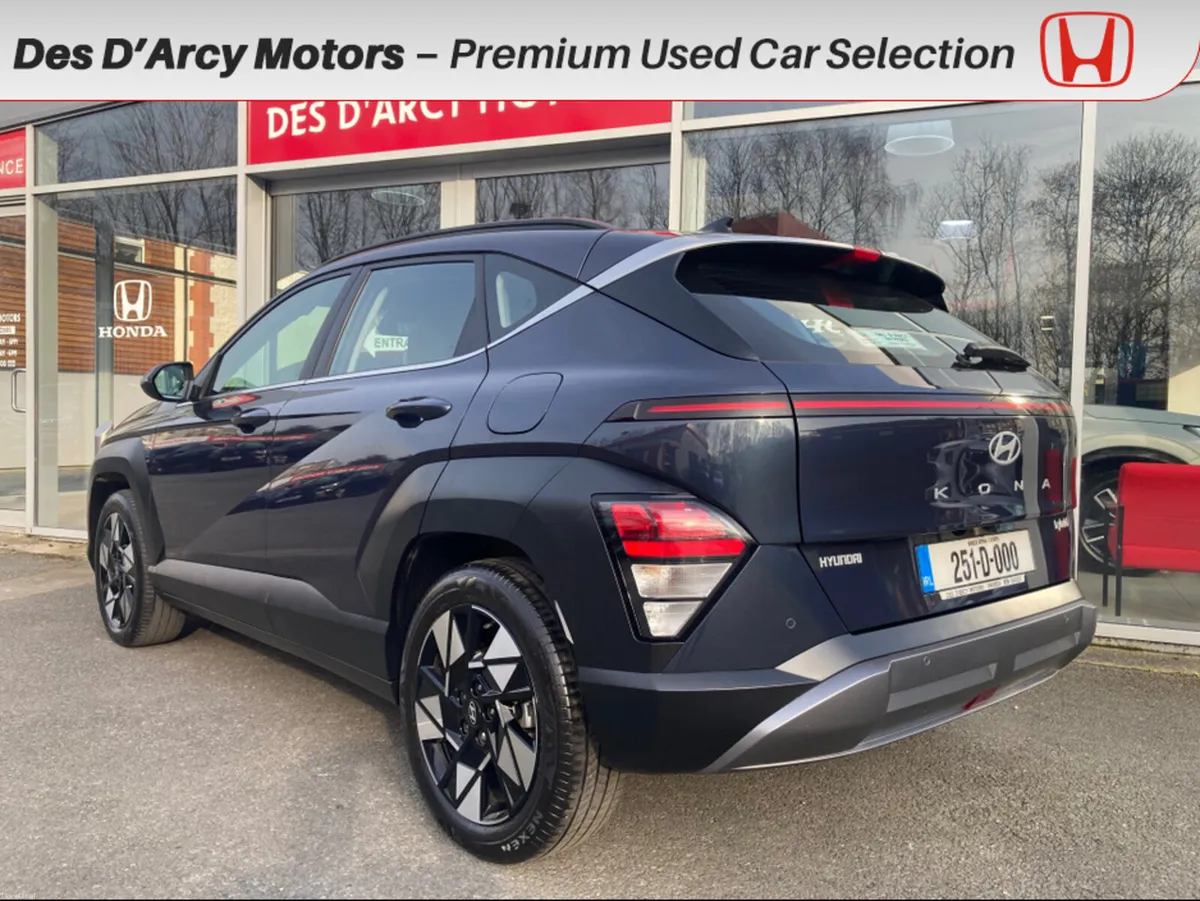 Hyundai KONA ADVANCE HYBRID IMMACULATE CONDITION - Image 2