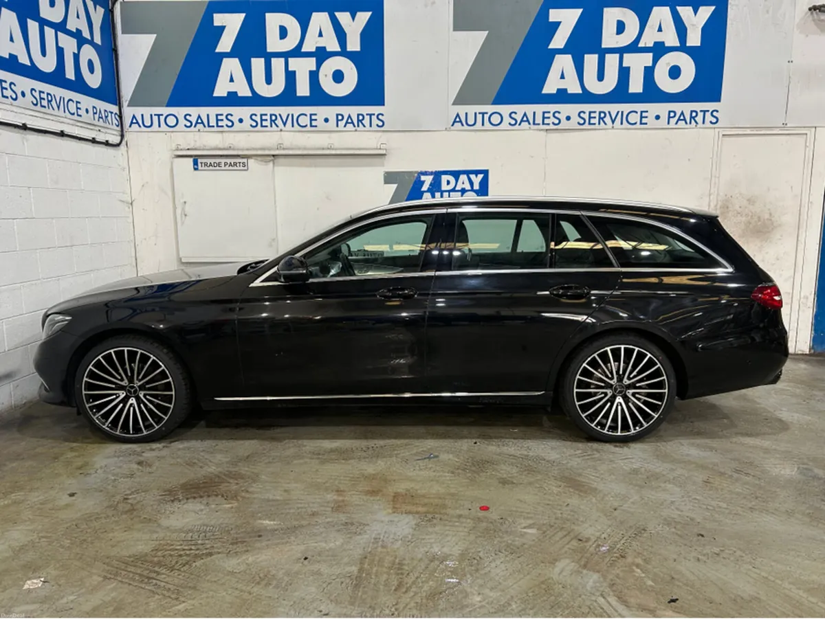 Mercedes-Benz E-Class E220 D ESTATE SE 5DR AUTO CD - Image 4