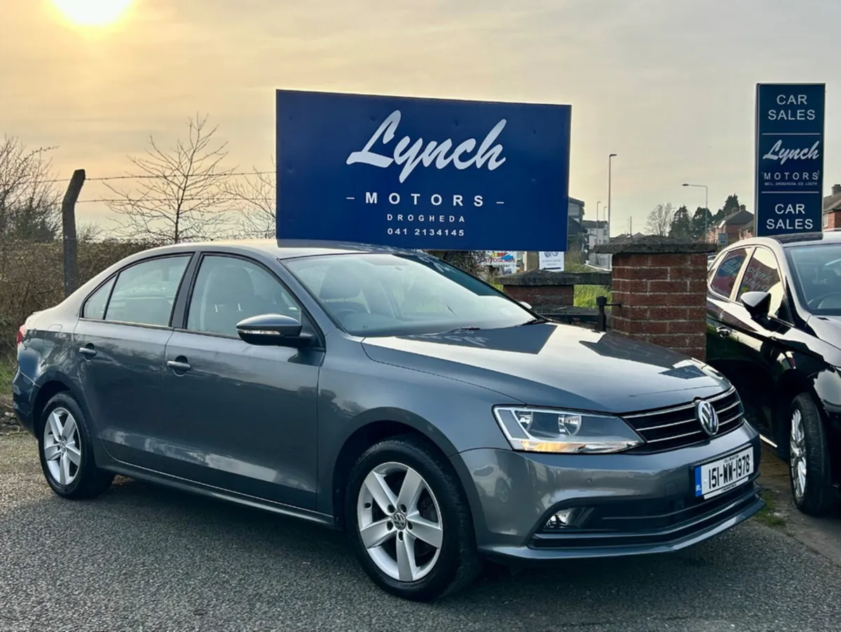 Volkswagen Jetta CL 1.2 TSI MANUAL 6SPEED FWD 105H - Image 2