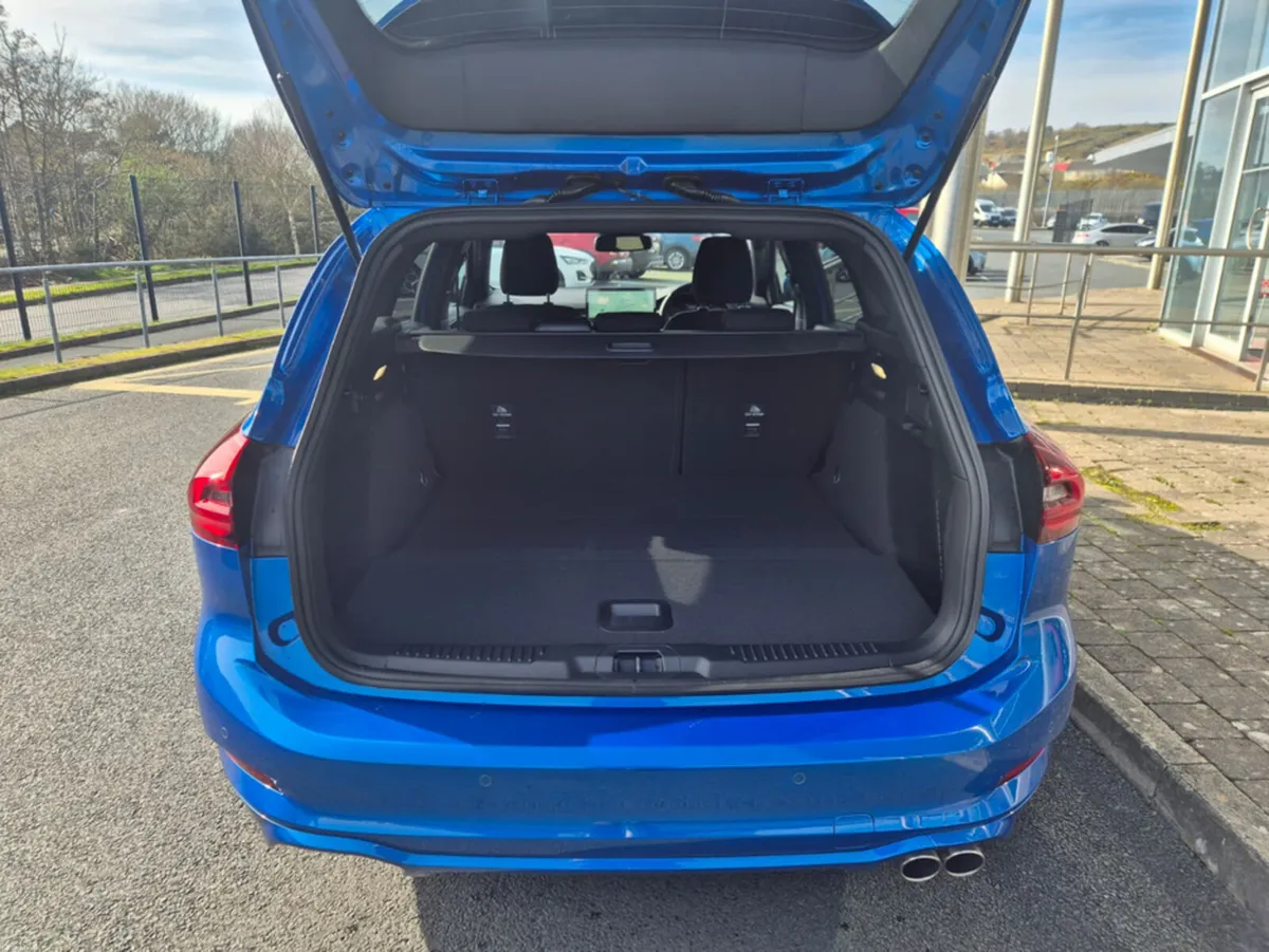 Ford Focus ST-LINE 1.0 125PS ESTATE - Image 5