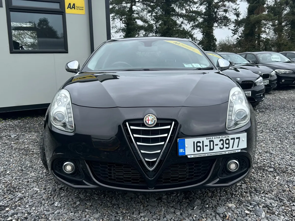 Alfa Romeo Giulietta Distinctive 2016 - Image 2