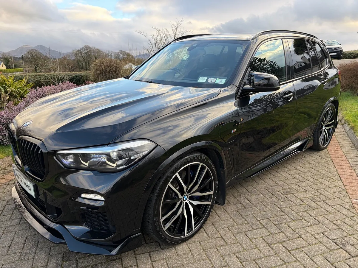 212 BMW X5 45e - Image 2