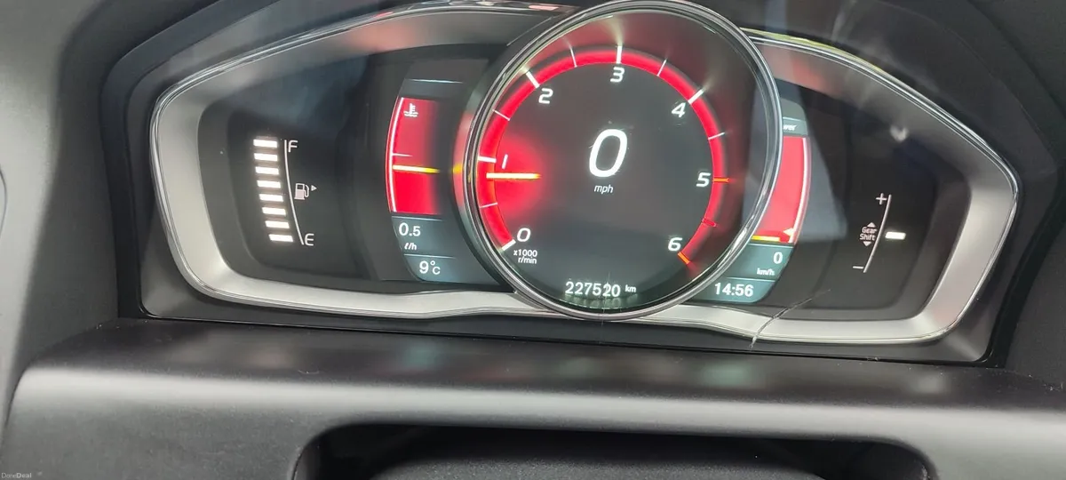 Volvo XC60 2014 - Image 2