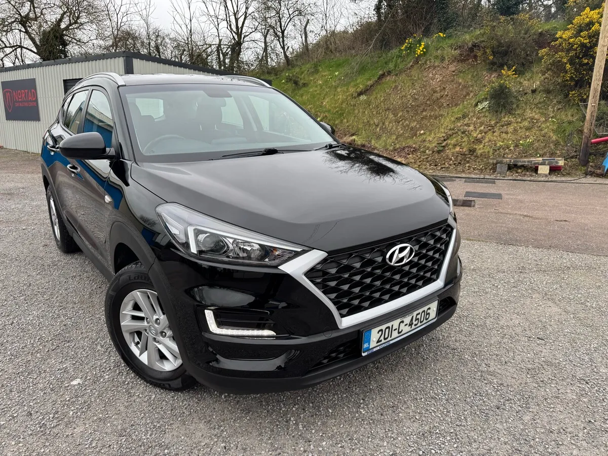 201 Hyundai Tuscon Low Kms - Image 1