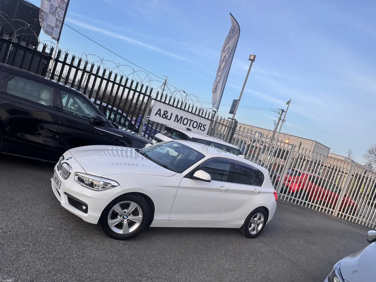 16 BMW 118 1.5 AUTOMATIC - Image 2