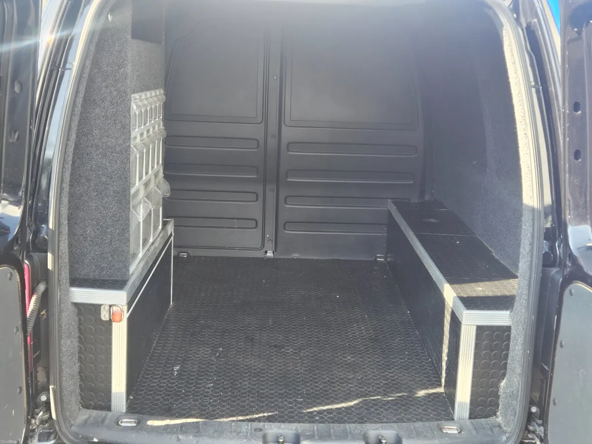 Volkswagen Caddy 2020 - Image 4