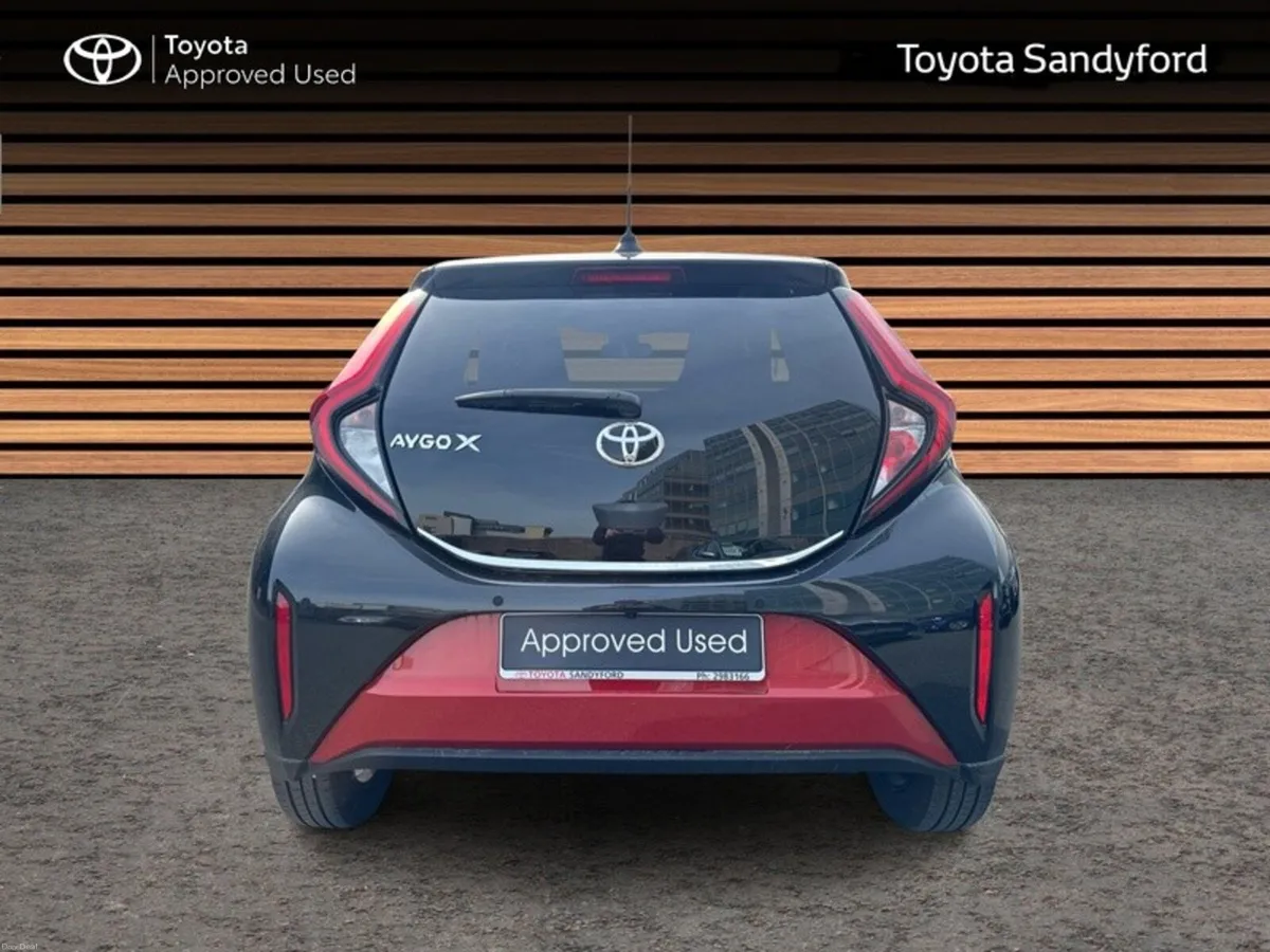 Toyota Aygo X DESIGN // NEW MODEL // REAR CAMERA / - Image 4